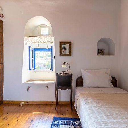Anezas Mansion Stone-Built Traditional Villa Chones Bagian luar foto