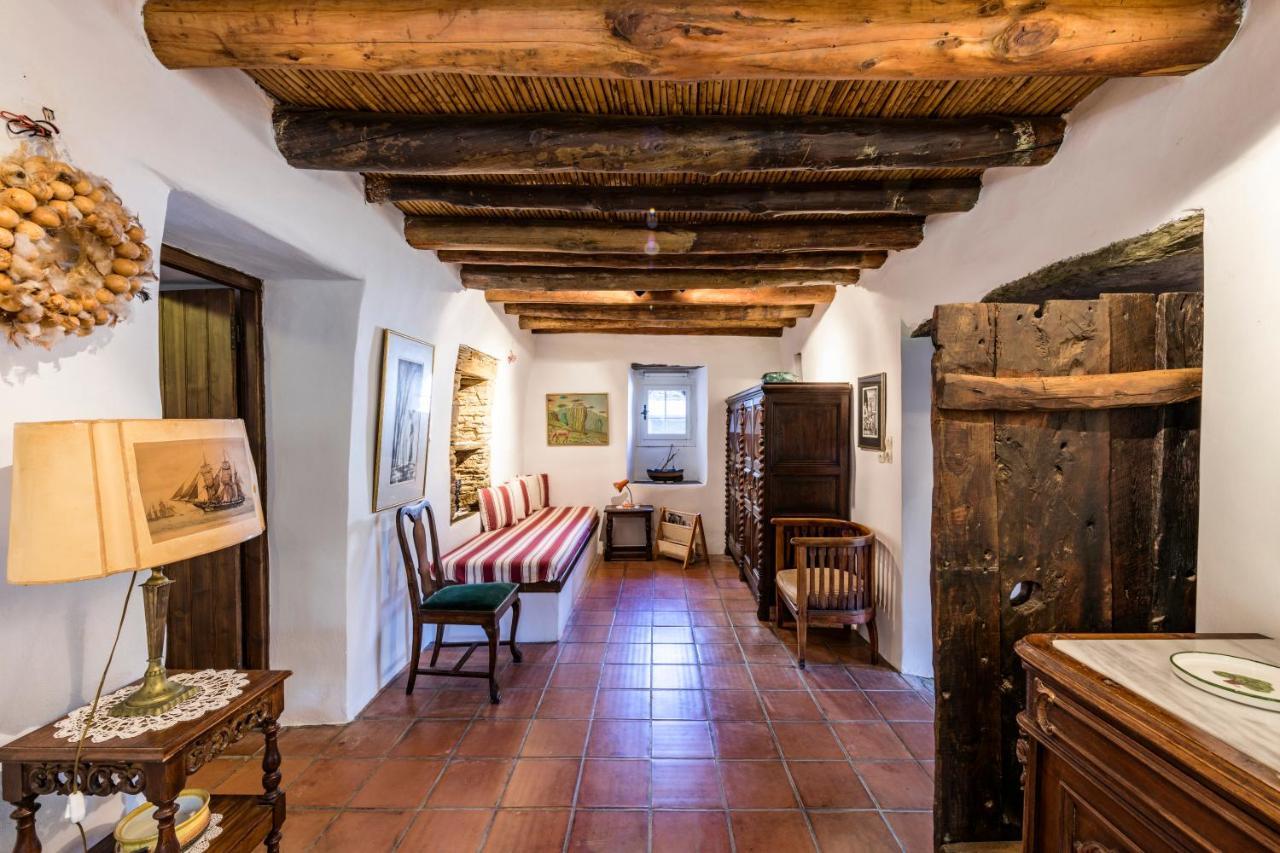 Anezas Mansion Stone-Built Traditional Villa Chones Bagian luar foto