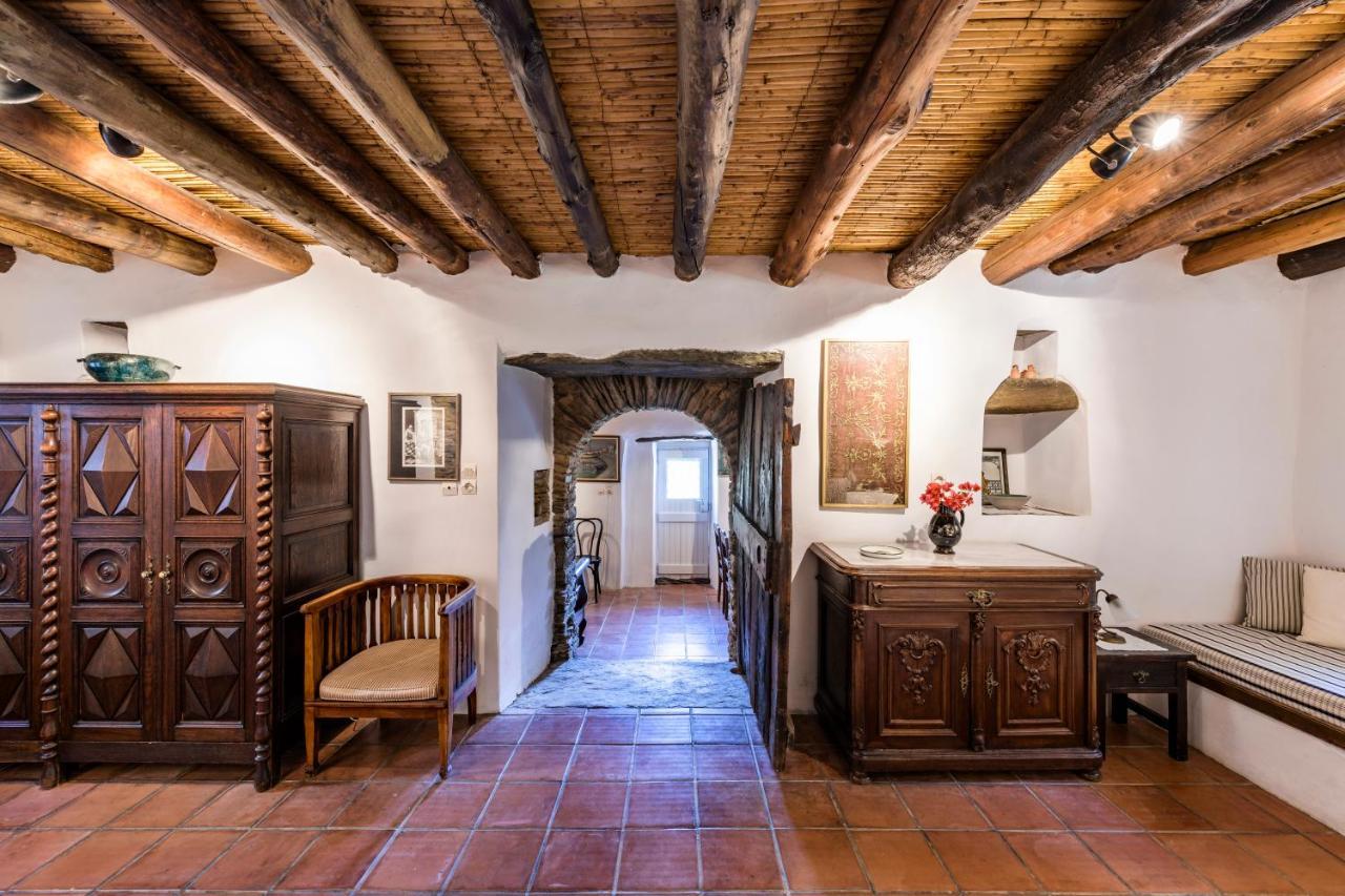 Anezas Mansion Stone-Built Traditional Villa Chones Bagian luar foto