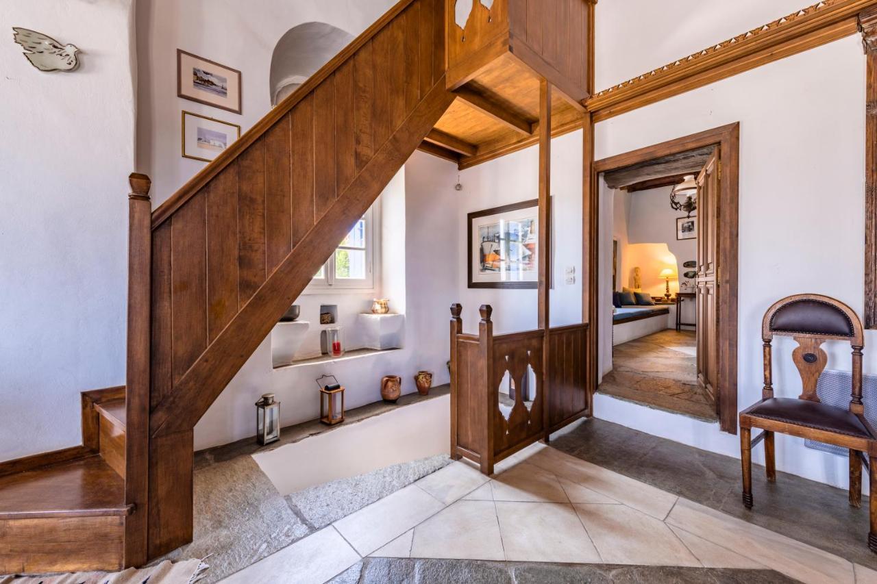 Anezas Mansion Stone-Built Traditional Villa Chones Bagian luar foto