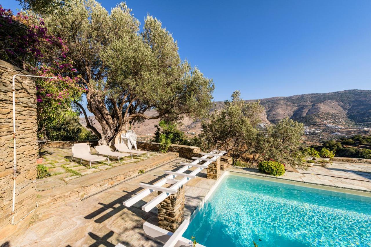 Anezas Mansion Stone-Built Traditional Villa Chones Bagian luar foto