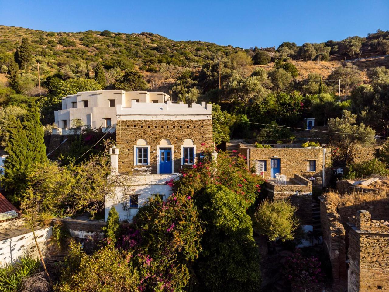 Anezas Mansion Stone-Built Traditional Villa Chones Bagian luar foto