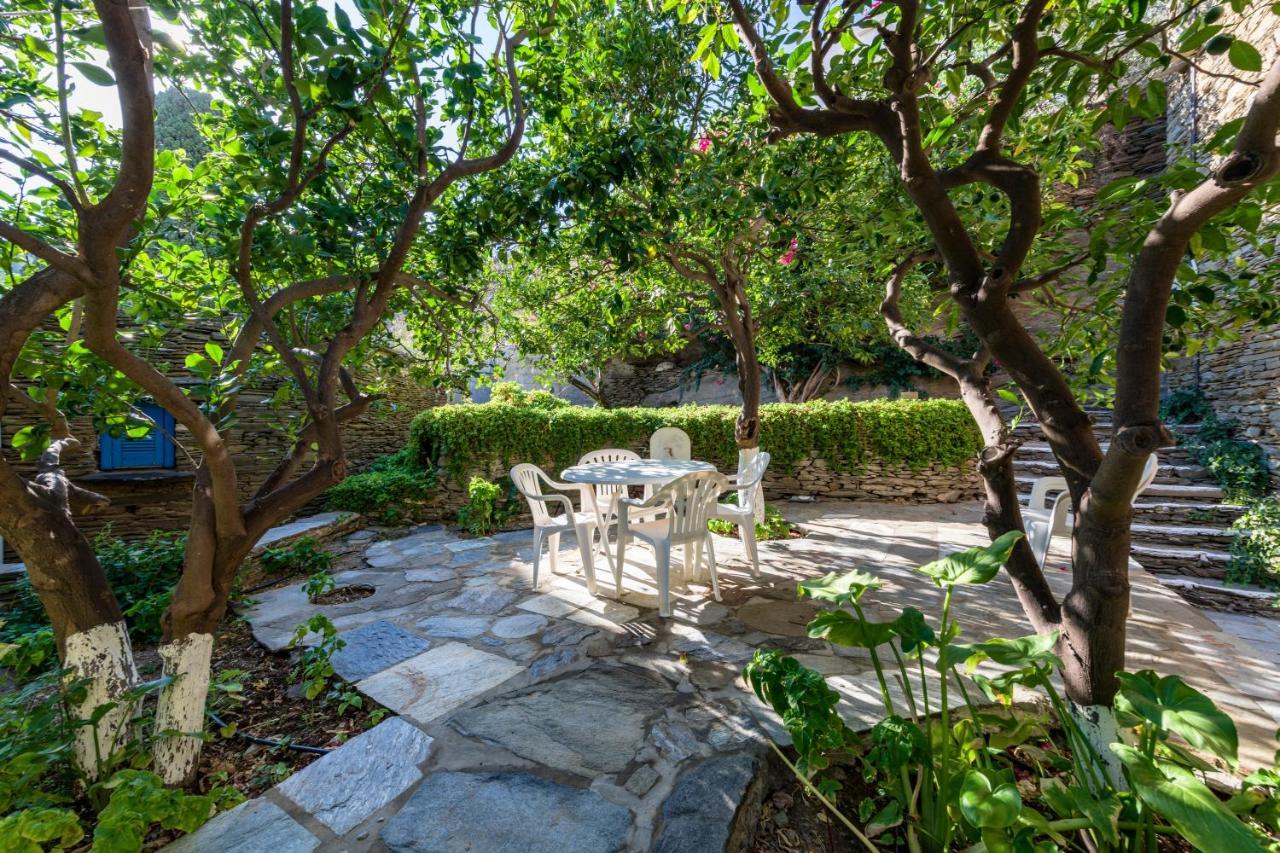 Anezas Mansion Stone-Built Traditional Villa Chones Bagian luar foto